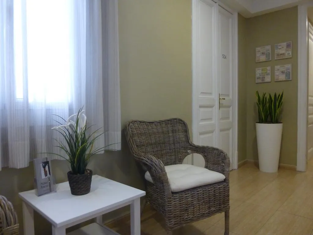 Guest house Pension Iznajar Barcelona
