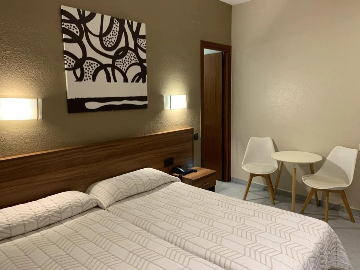 Pension Iznajar Barcelona Guest house