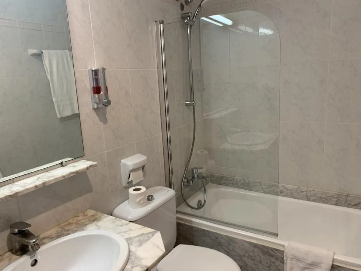 Pension Iznajar Barcelone 2*,  Espagne