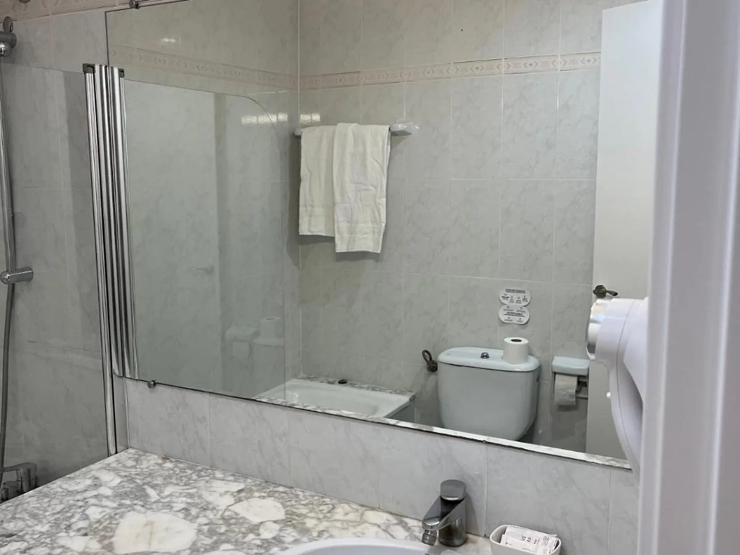 ** Guest house Pension Iznajar Barcelona Spain